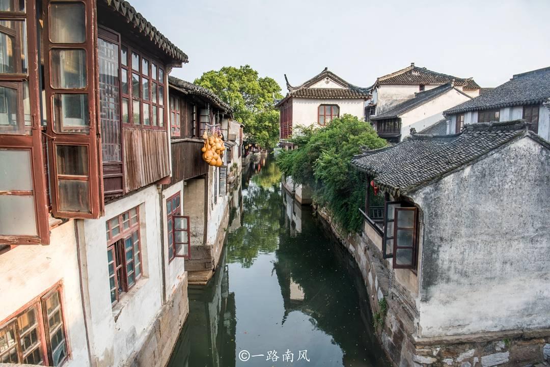 全球手机出货量榜单出炉：第一不是三星，华为未上榜！